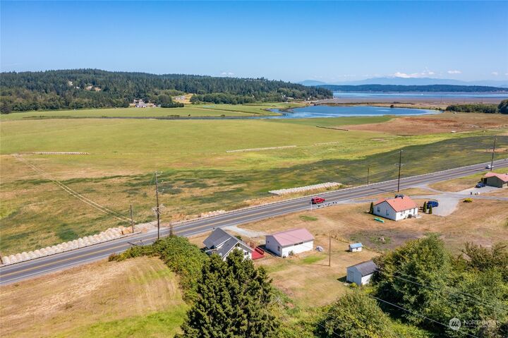 Property Photo:  106 E Frostad Road  WA 98277 