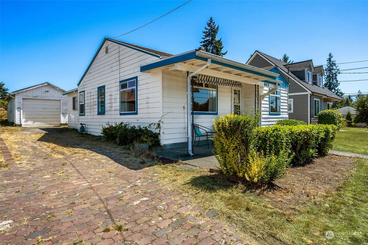 Property Photo:  843 S Howard Street  WA 98465 