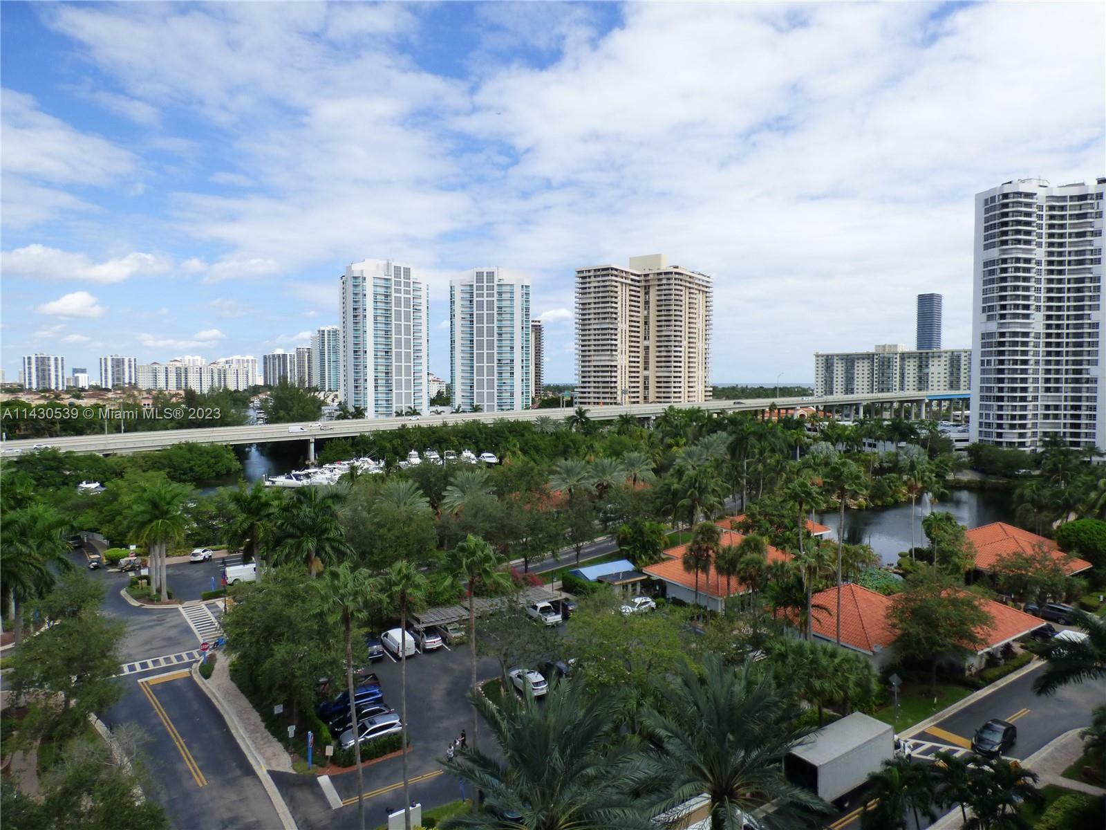 Property Photo: 3600 Mystic Pointe Dr 1008 FL 33180