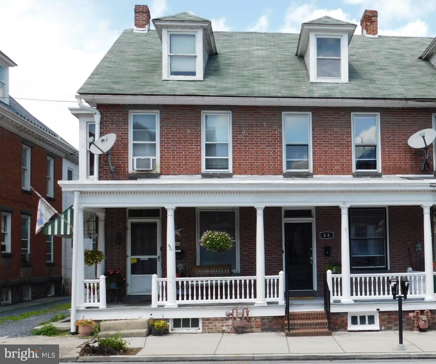 Property Photo: 48 E Middle Street PA 17325