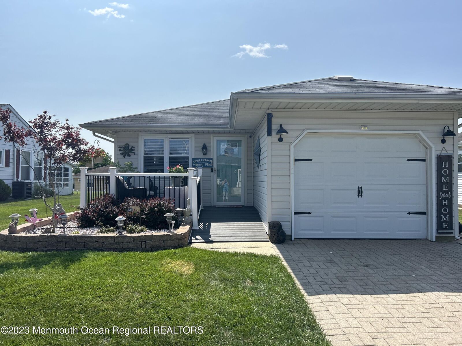 Property Photo: 5 Rio Court NJ 08757