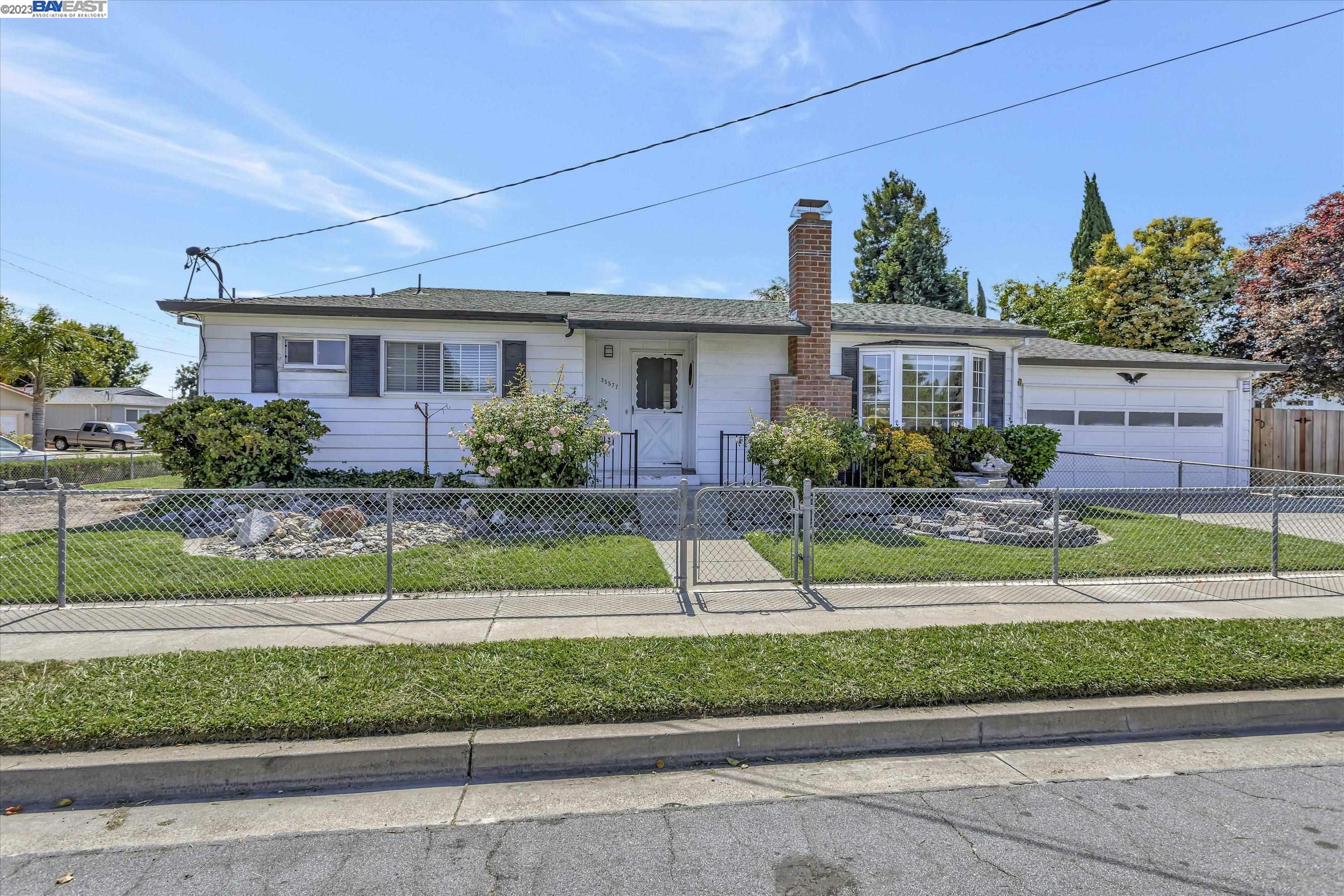 Property Photo: 35577 Garrone Pl CA 94560