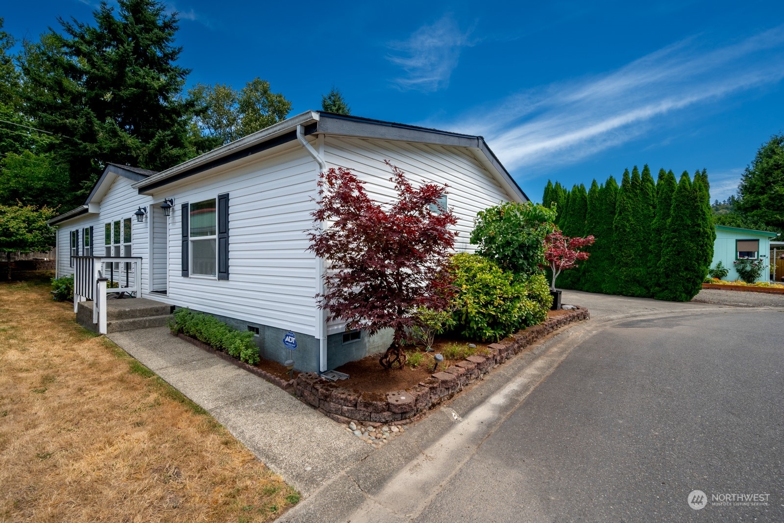 Property Photo:  15400 SE 155th Place 24  WA 98058 