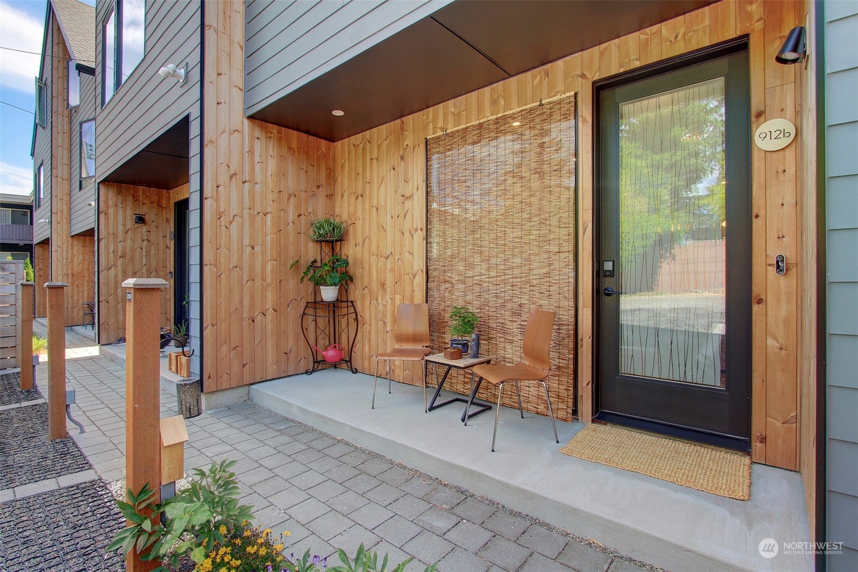 Property Photo:  912 N 100th Street B  WA 98133 