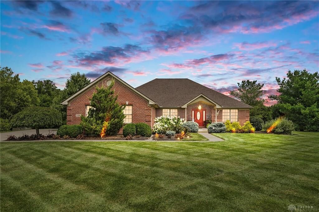 Property Photo: 5386 Thomas Drive OH 45068