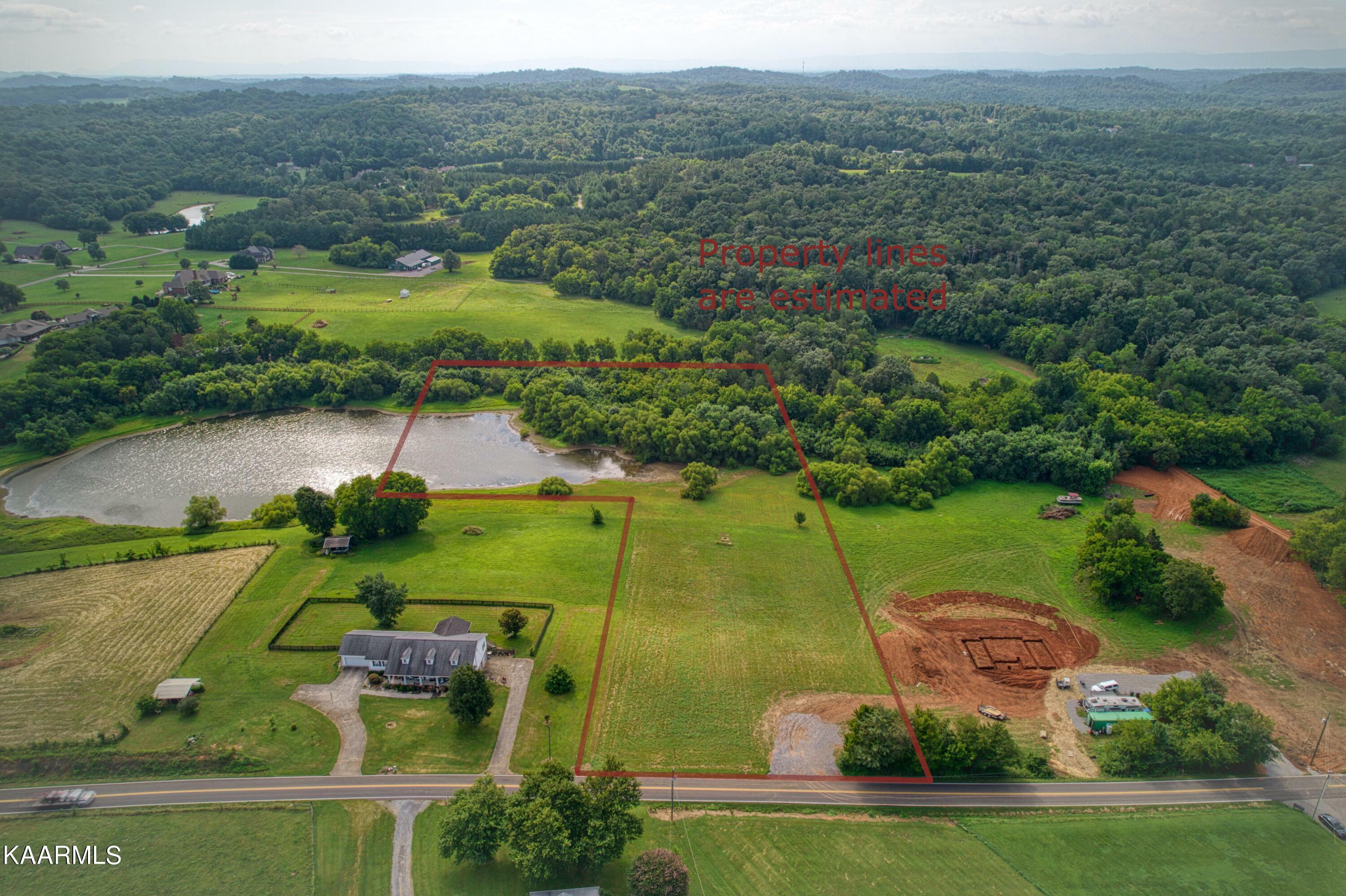 Property Photo:  4159 Lowes Ferry Rd  TN 37777 