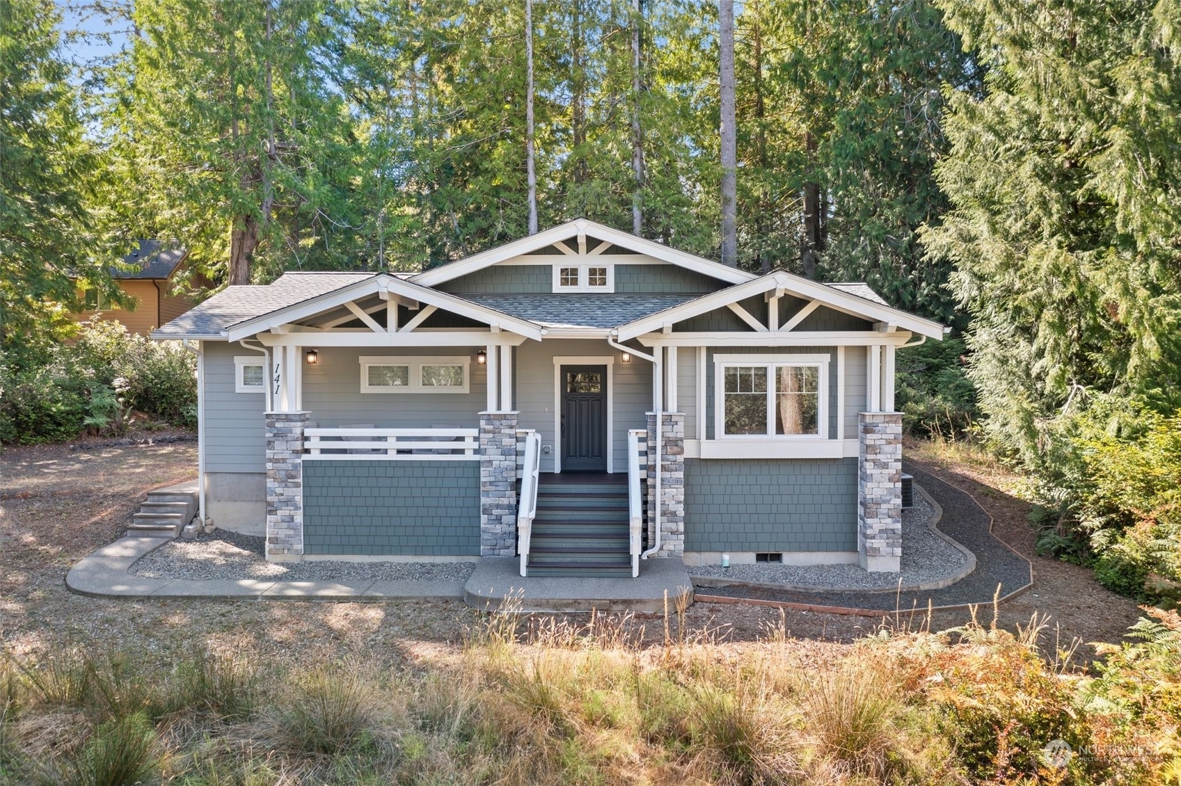 Property Photo:  141 E Barnacle Boulevard  WA 98584 