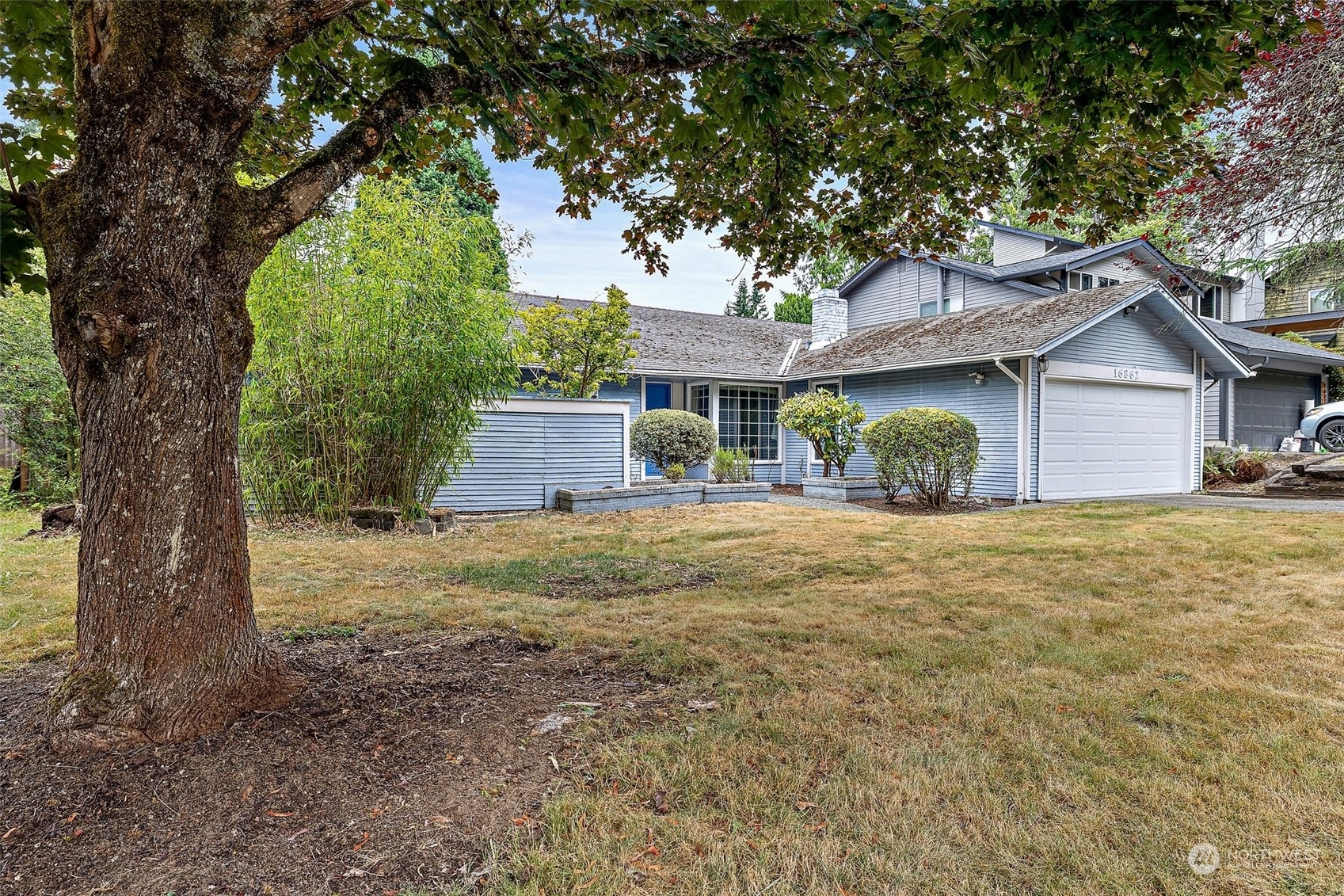 Property Photo:  16862 NE 24th Place  WA 98008 