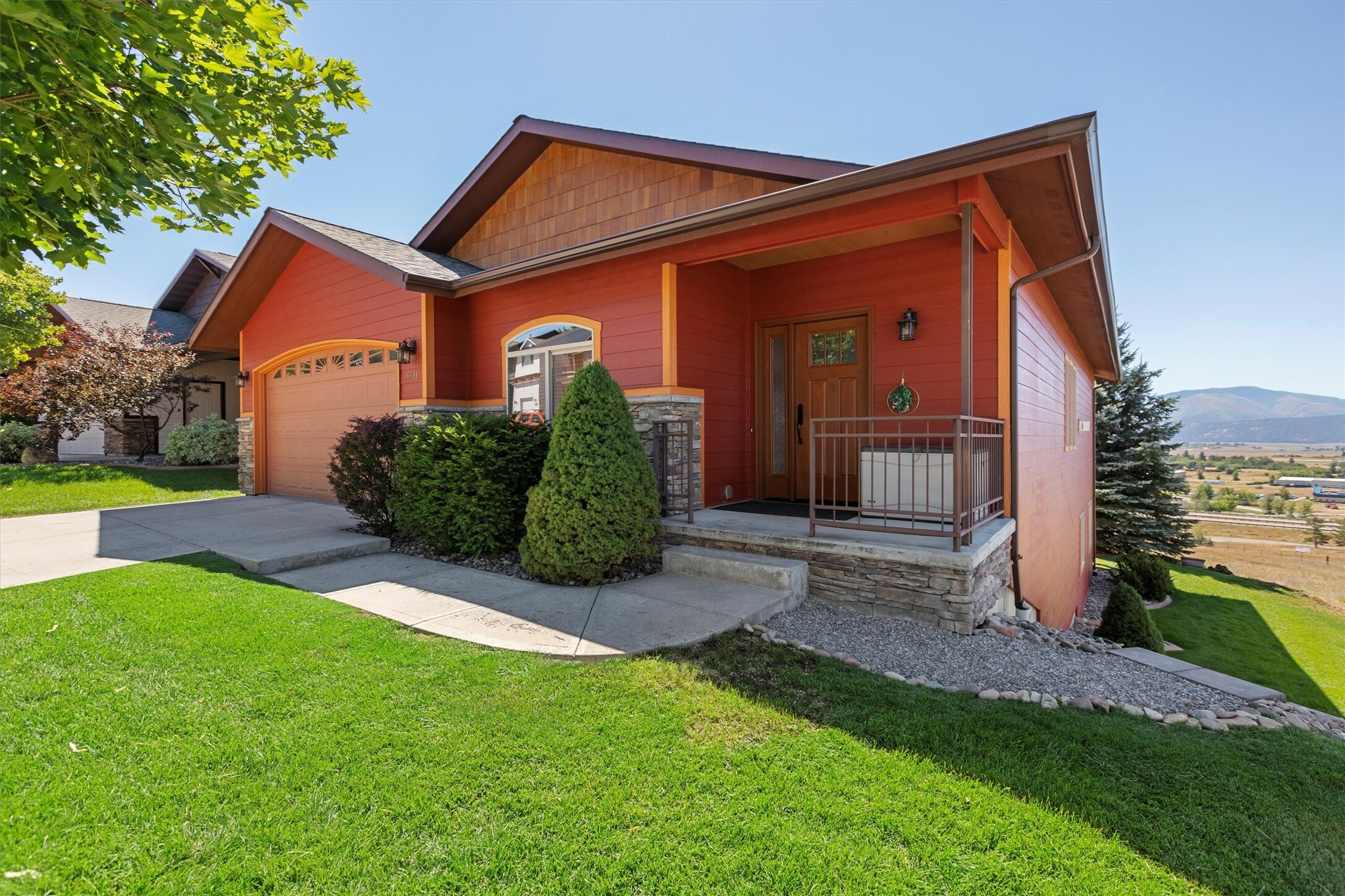 Property Photo: 6681 Macarthur Drive MT 59808