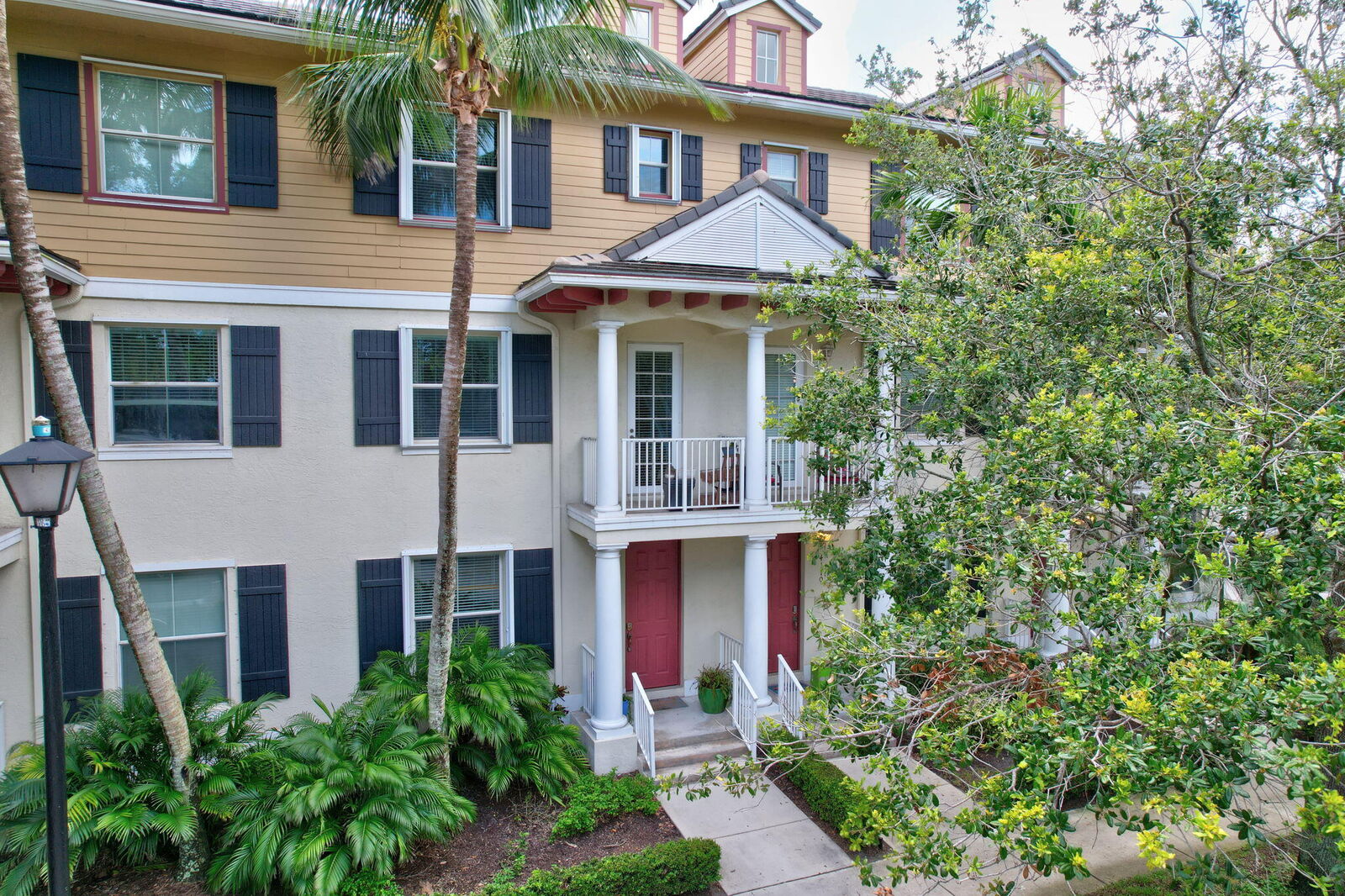 Property Photo: 4114 Greenway Drive FL 33458