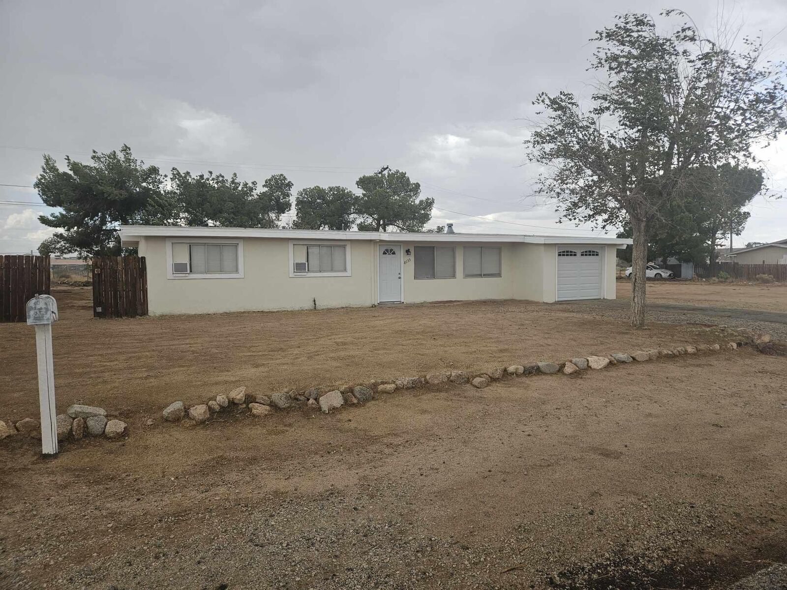 Property Photo: 8133 Dogwood Avenue CA 93505