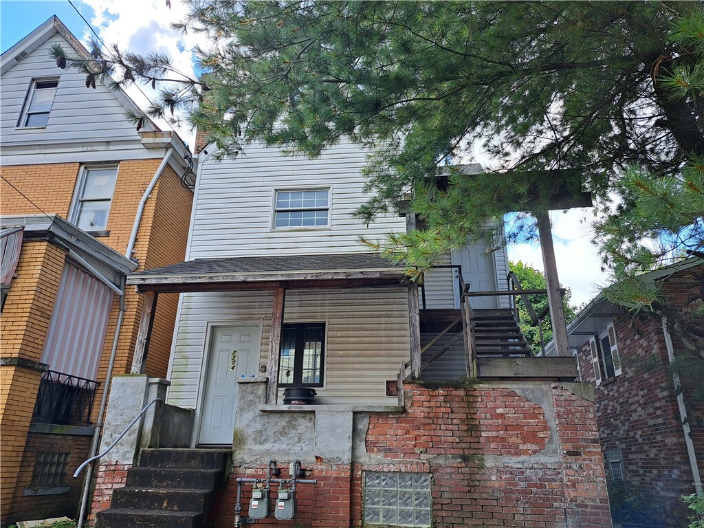 Property Photo:  7304 Church Street  PA 15218 