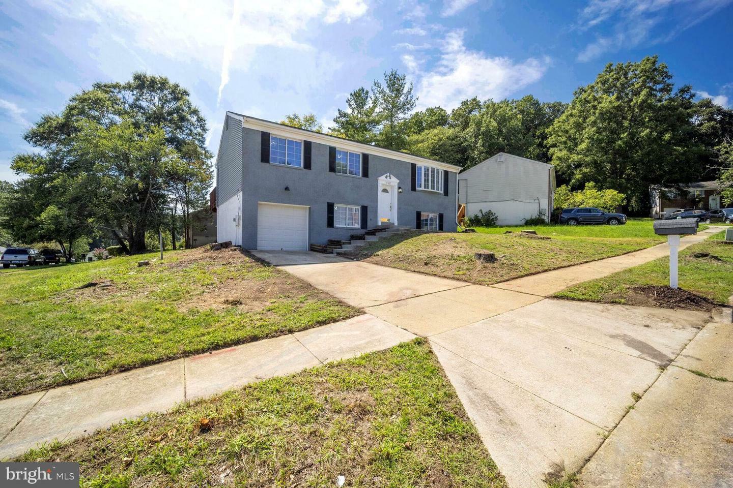 Property Photo: 9407 Dania Court MD 20744