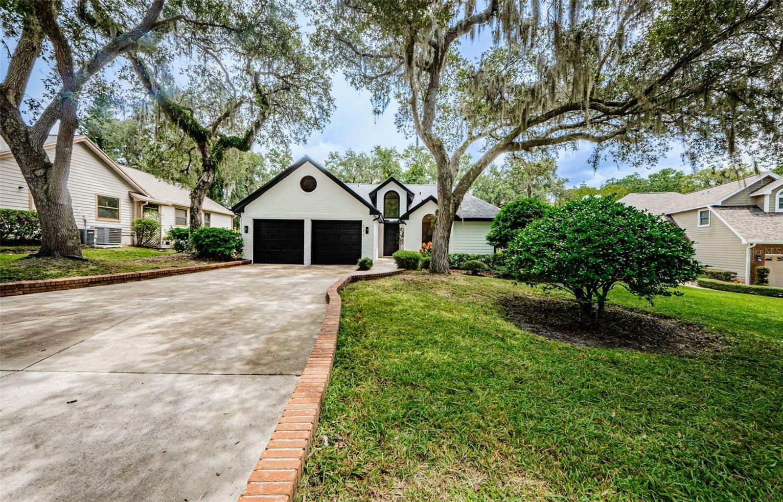 Property Photo: 331 Cascade Lane FL 34684