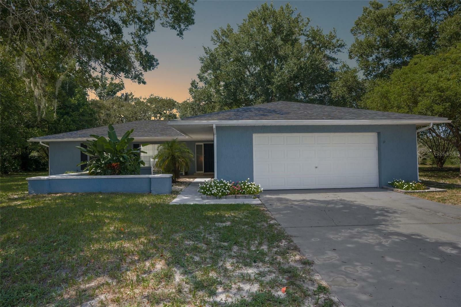 Property Photo:  7321 Gates Circle  FL 34606 