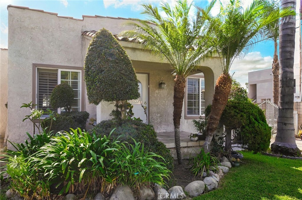 Property Photo: 112 N 21st Street CA 90640