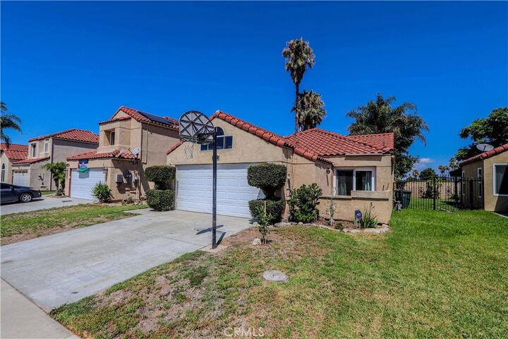 Property Photo:  11473 Queensborough Street  CA 92503 