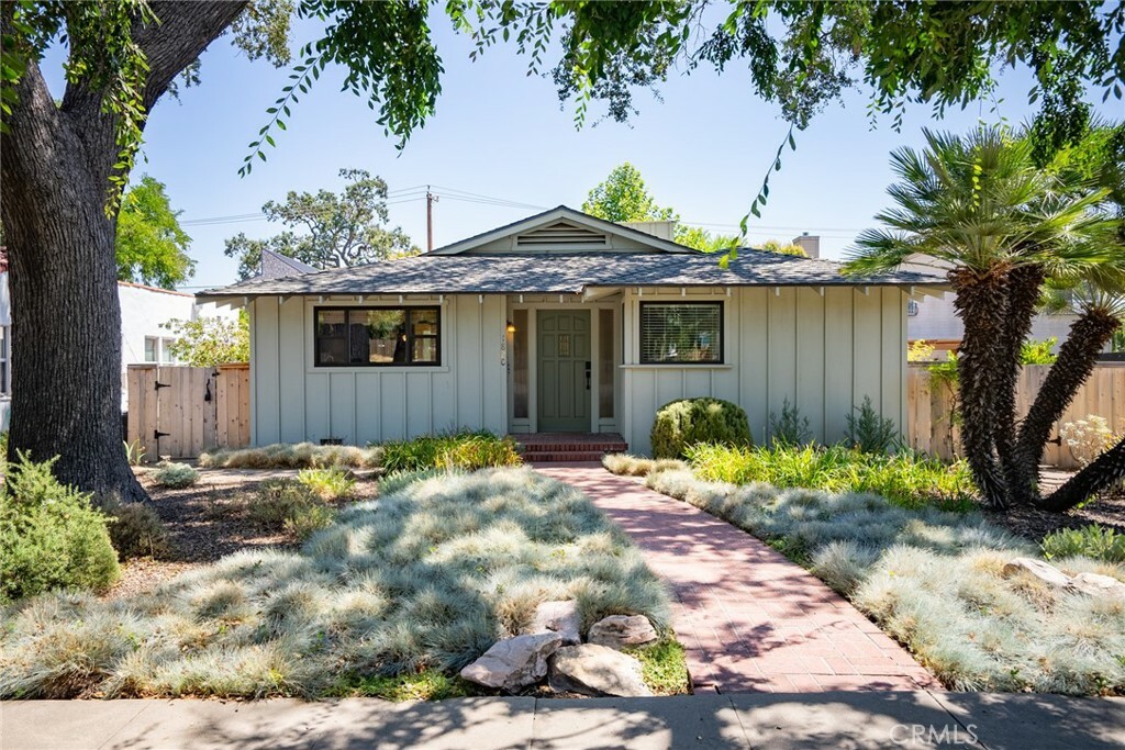 Property Photo:  1820 Oak Street  CA 93446 