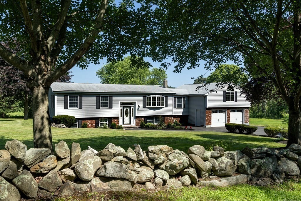 Property Photo: 282 Center St MA 01834