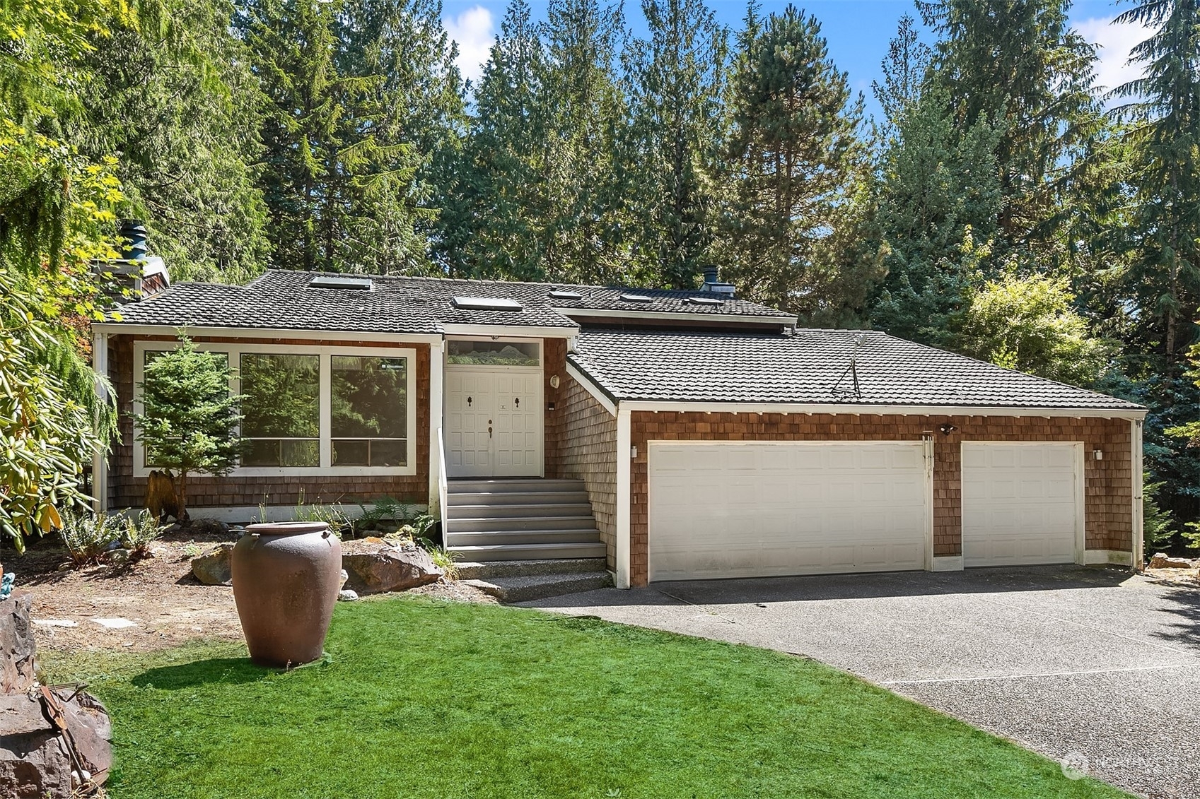 Property Photo:  25406 SE 138th Street  WA 98027 