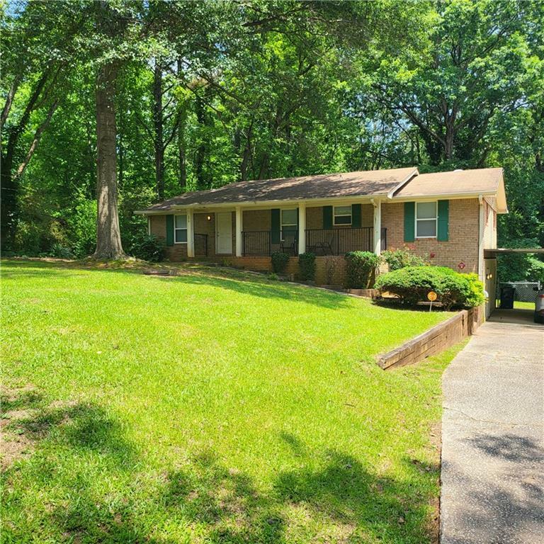 Property Photo: 3819 Chattahoochee Drive GA 30135