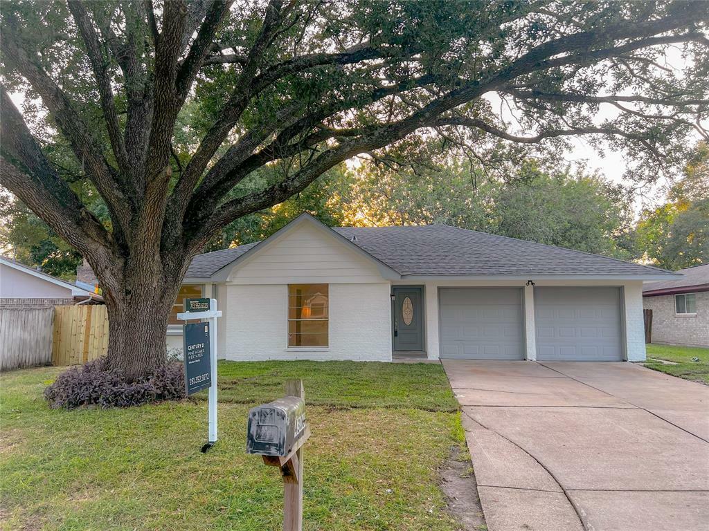 Property Photo:  4308 Lariat Drive  TX 77521 