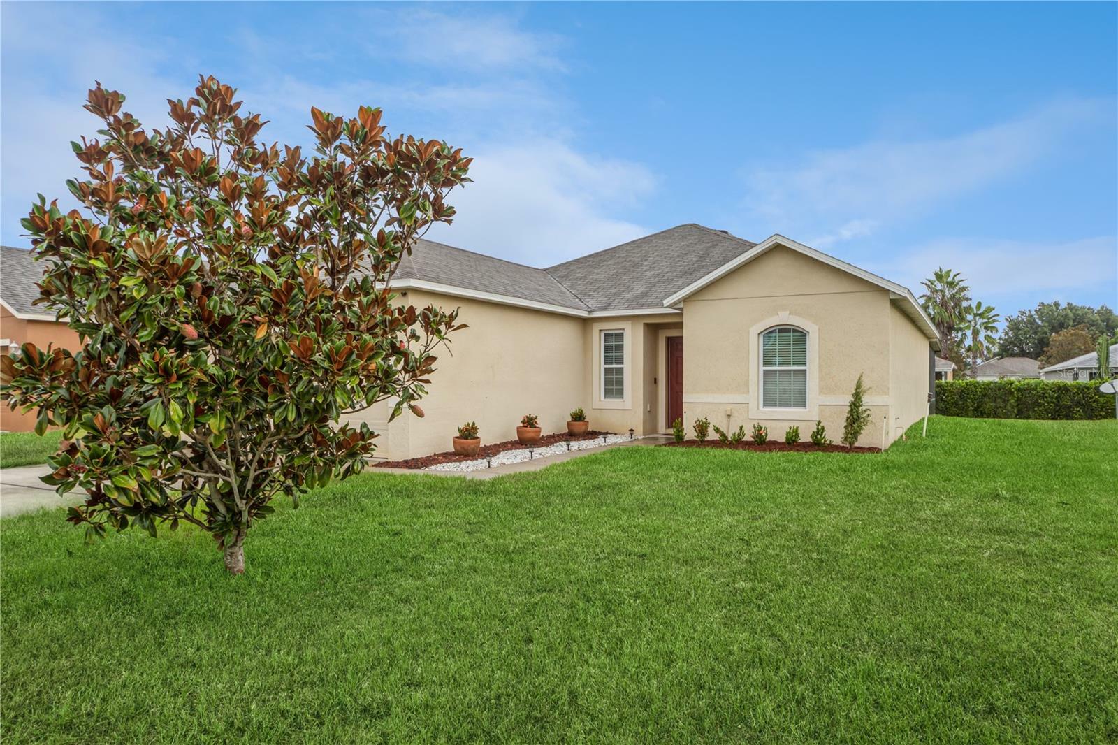 Property Photo: 6037 Forest Ridge Lane FL 33881