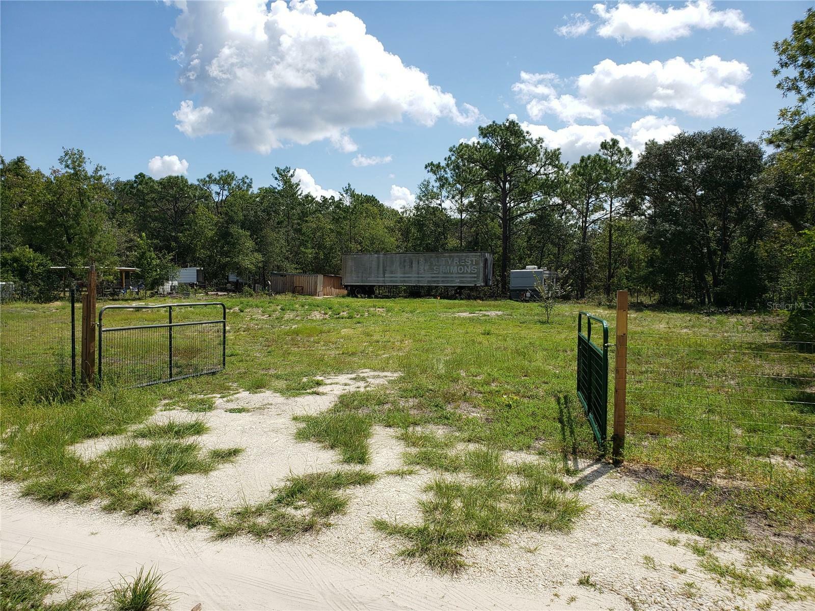 Property Photo:  1887 N Watkins Point  FL 34453 