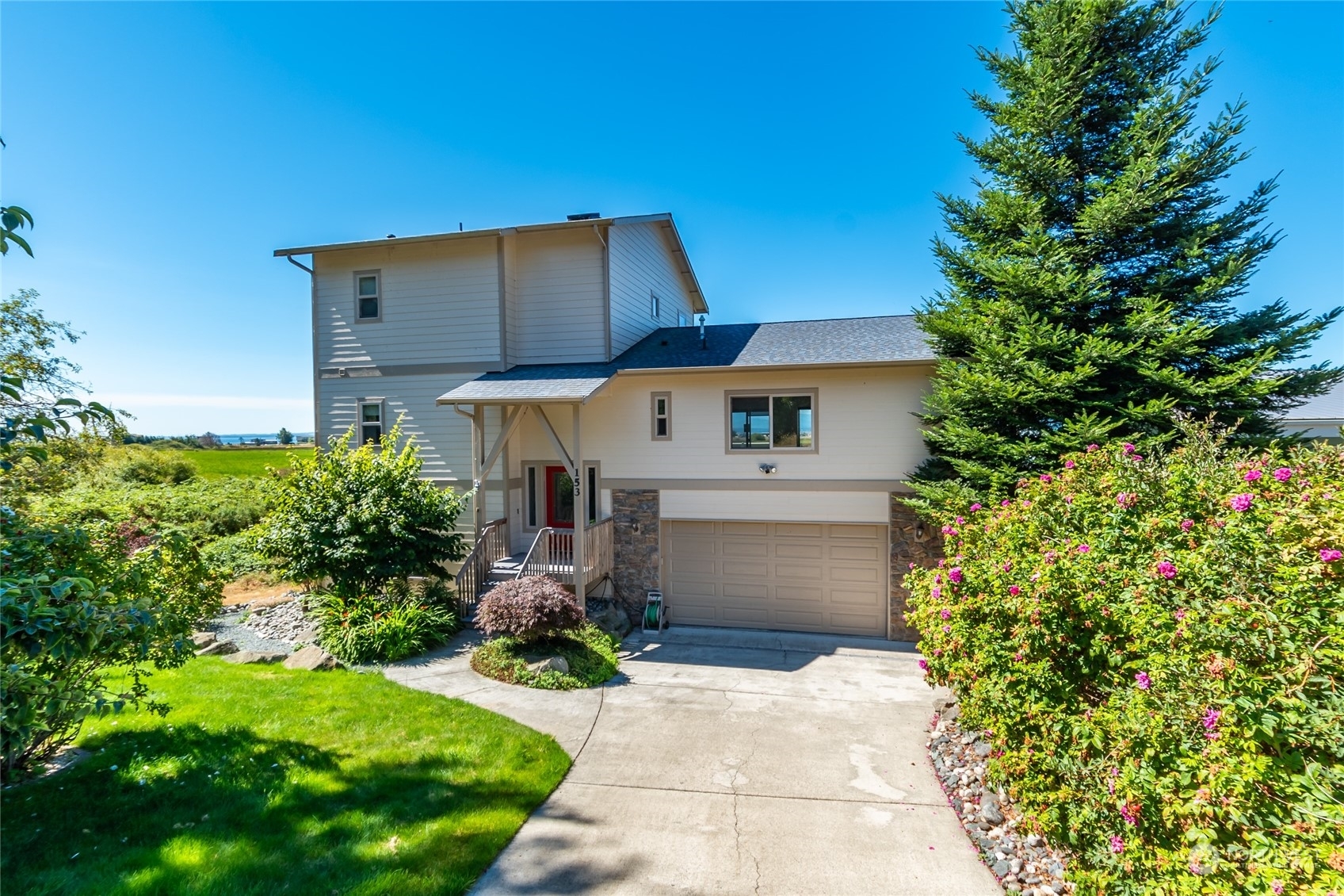 Property Photo:  153 Perry Drive  WA 98239 