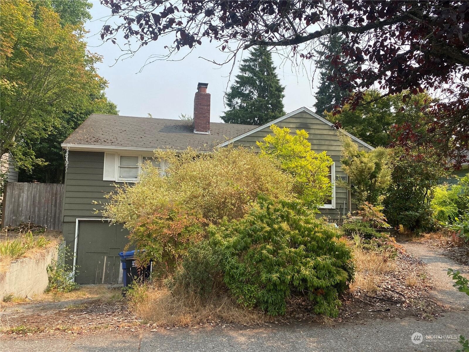 Property Photo: 8208 40th Avenue NE WA 98115