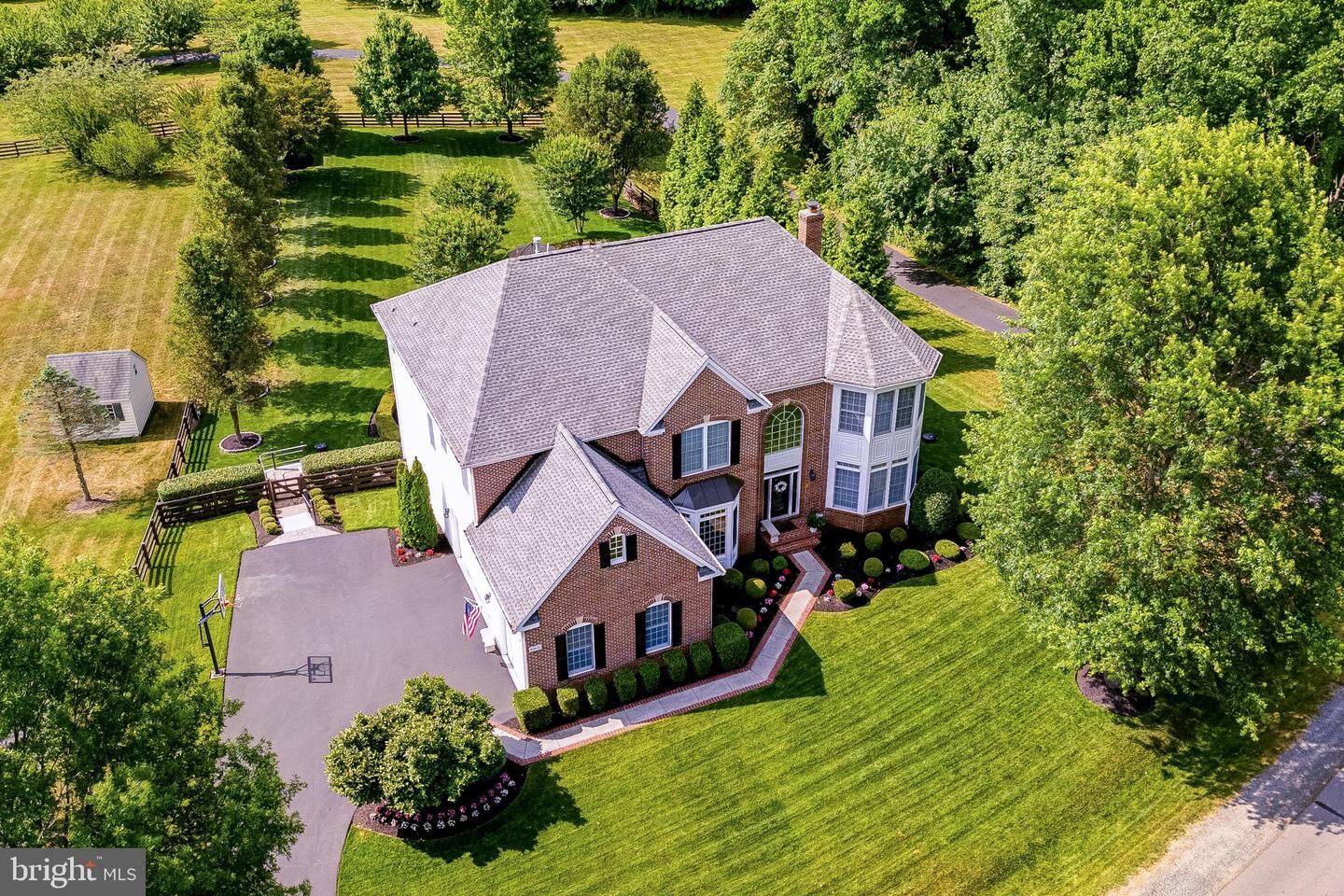 Photo de la propriété: 40631 Lenah Run Circle VA 20105