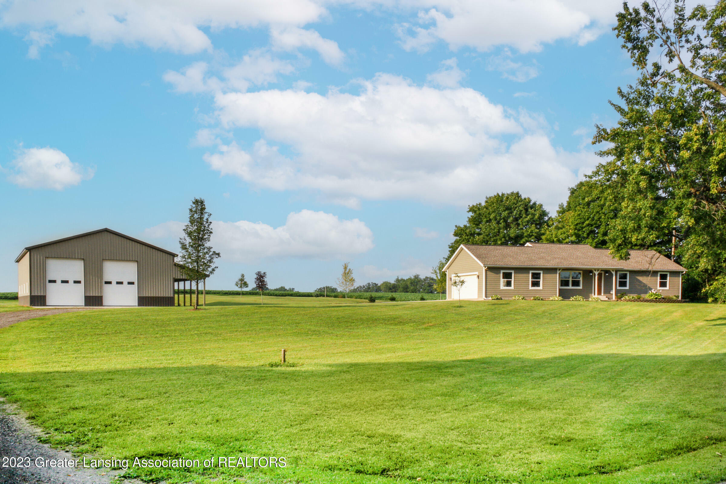 Property Photo:  13615 Miner Road  MI 49269 