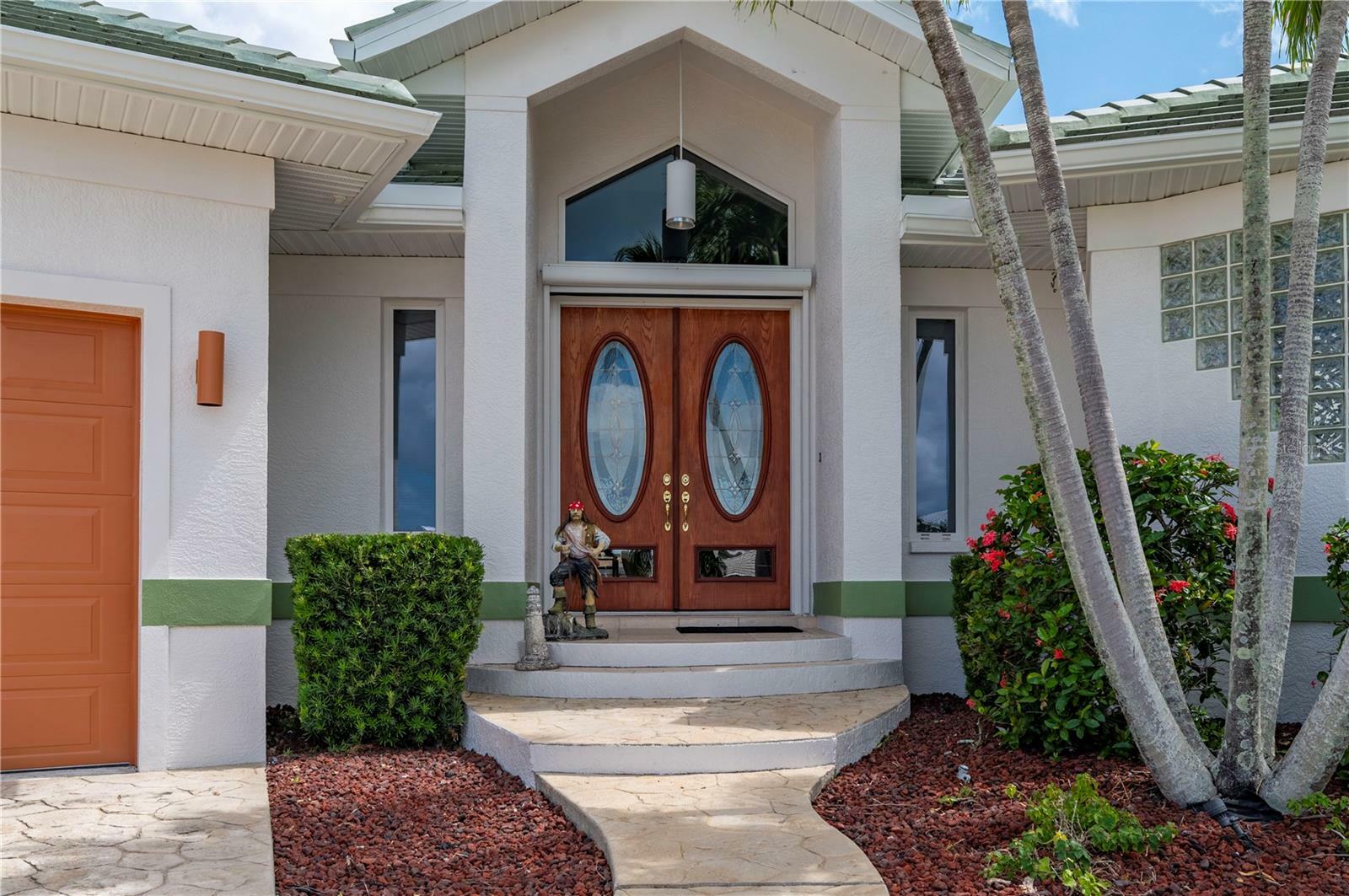 Property Photo:  1102 Treasure Cay Court  FL 33950 