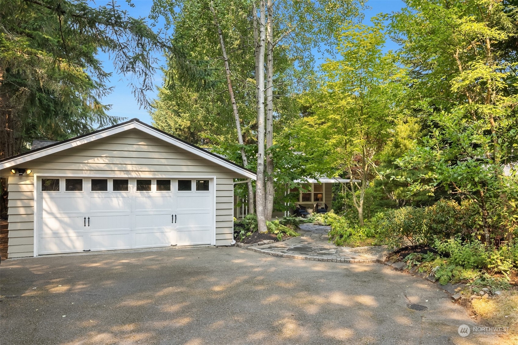 Property Photo:  14310 Henderson Road NE  WA 98110 