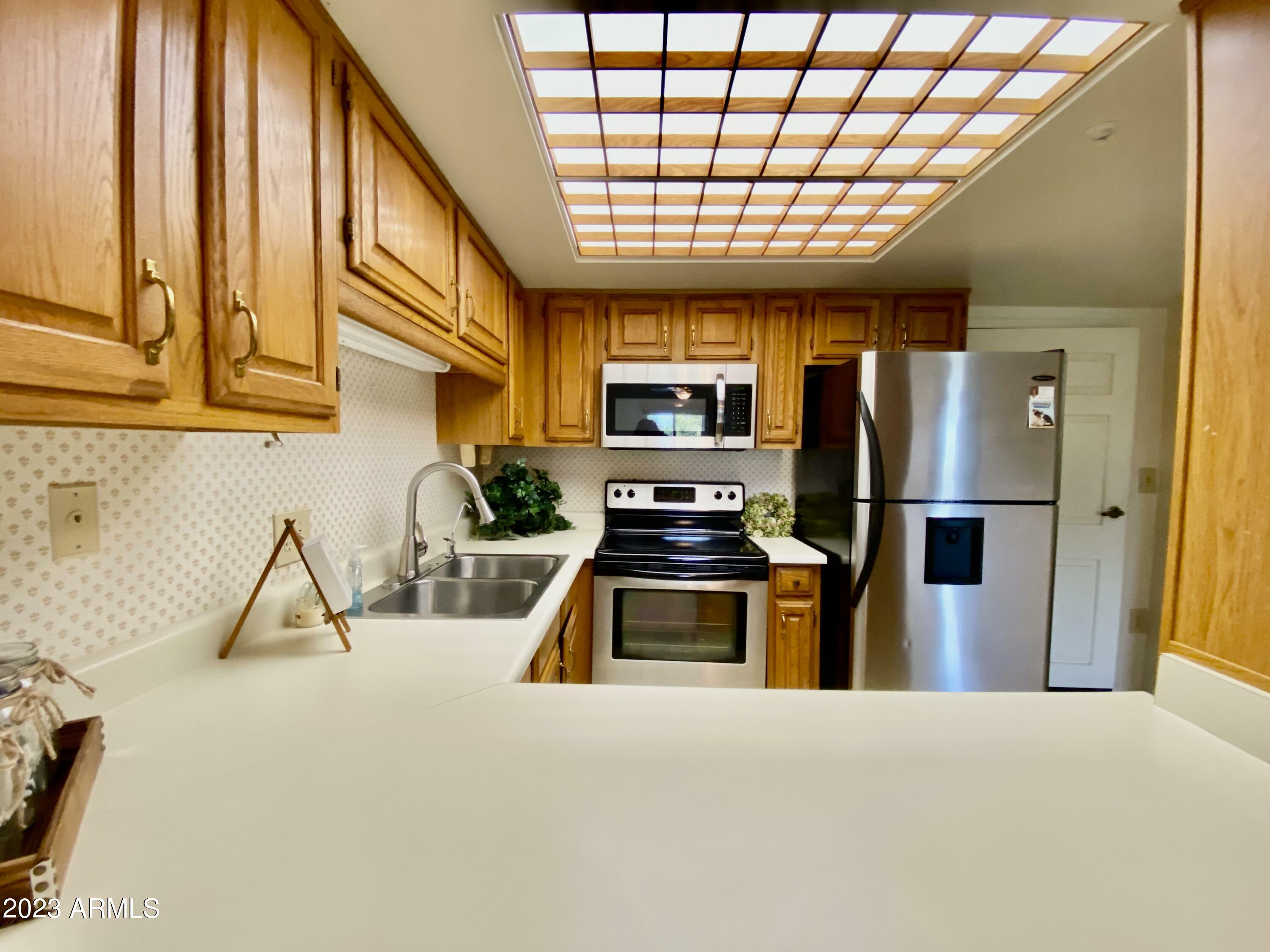 Property Photo:  10330 W Thunderbird Boulevard C323  AZ 85351 