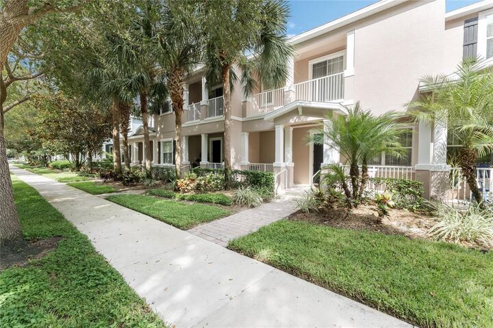 Property Photo:  6701 Helmsley Circle  FL 34786 