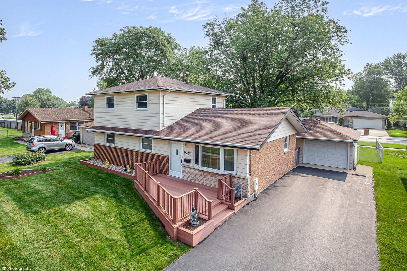 Property Photo:  9201 Stanford Drive  IL 60455 