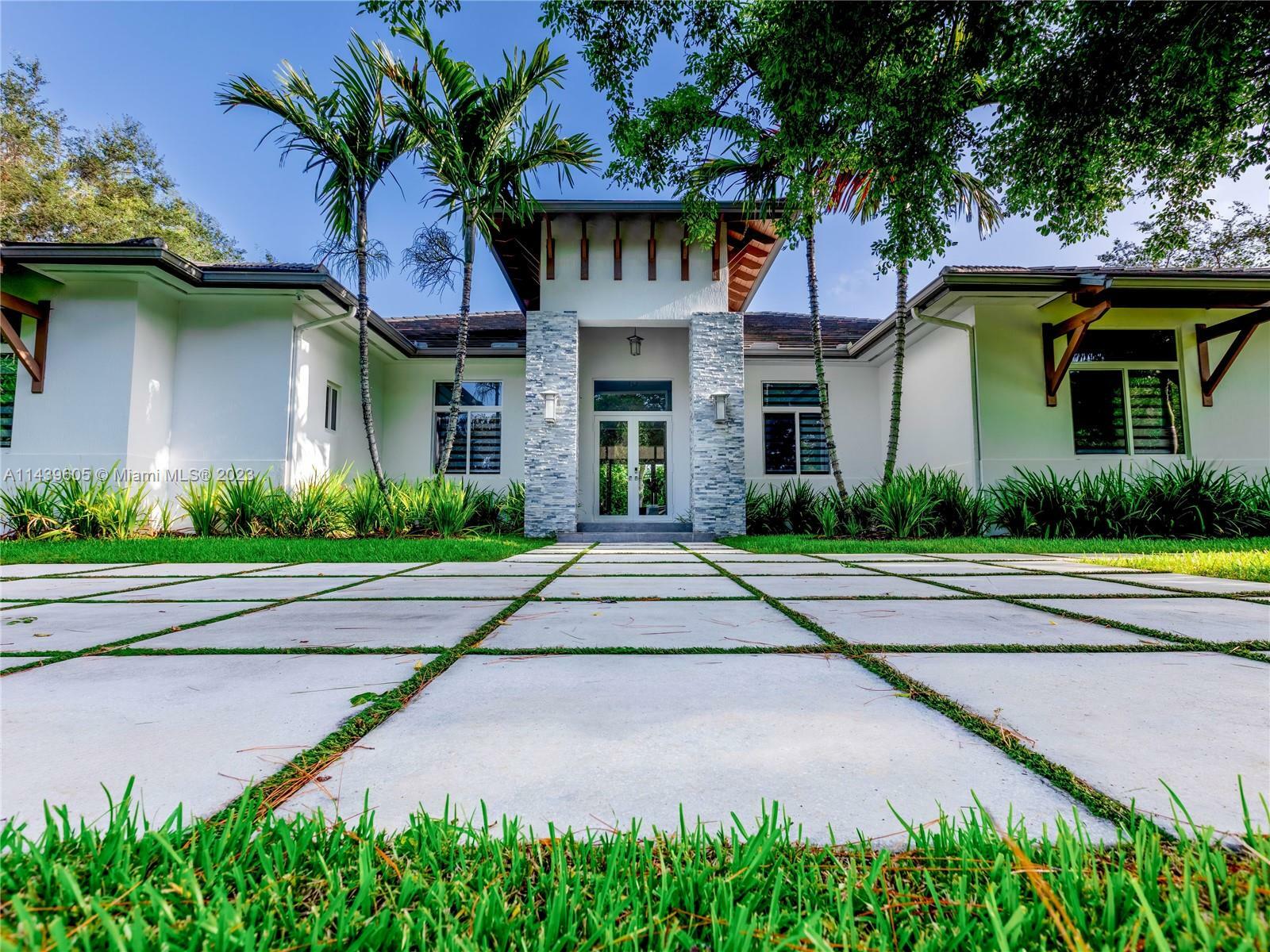 Property Photo:  7895 SW 131st St  FL 33156 