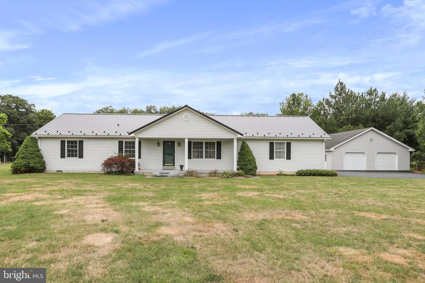 Property Photo:  325 Tanglewood Drive  WV 26845 