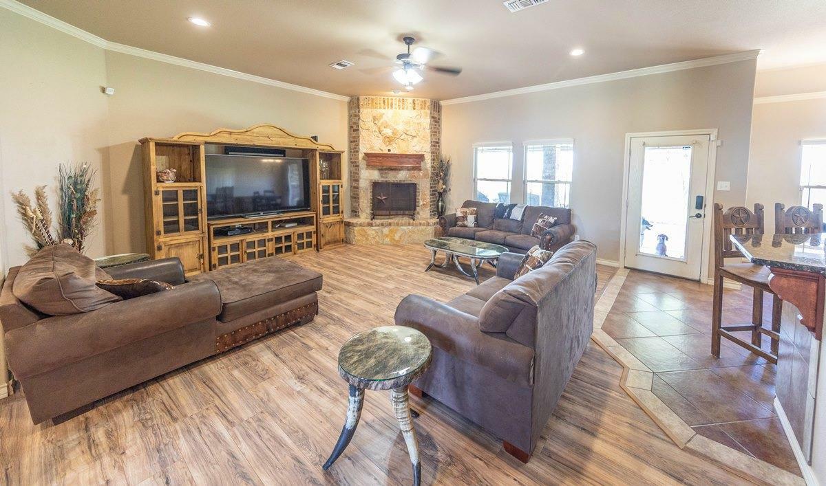 Property Photo: 15302 County Road 2160 TX 79423