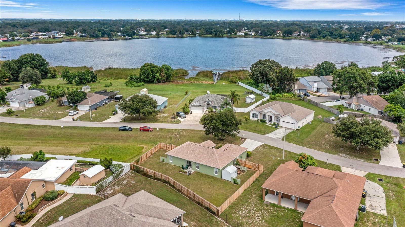 Property Photo: 188 Lake Thomas Drive FL 33880