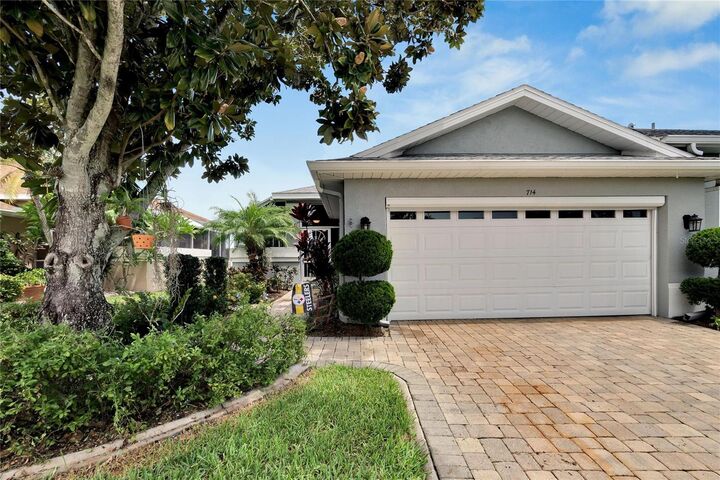 Property Photo:  714 McCallister Avenue 19  FL 33573 