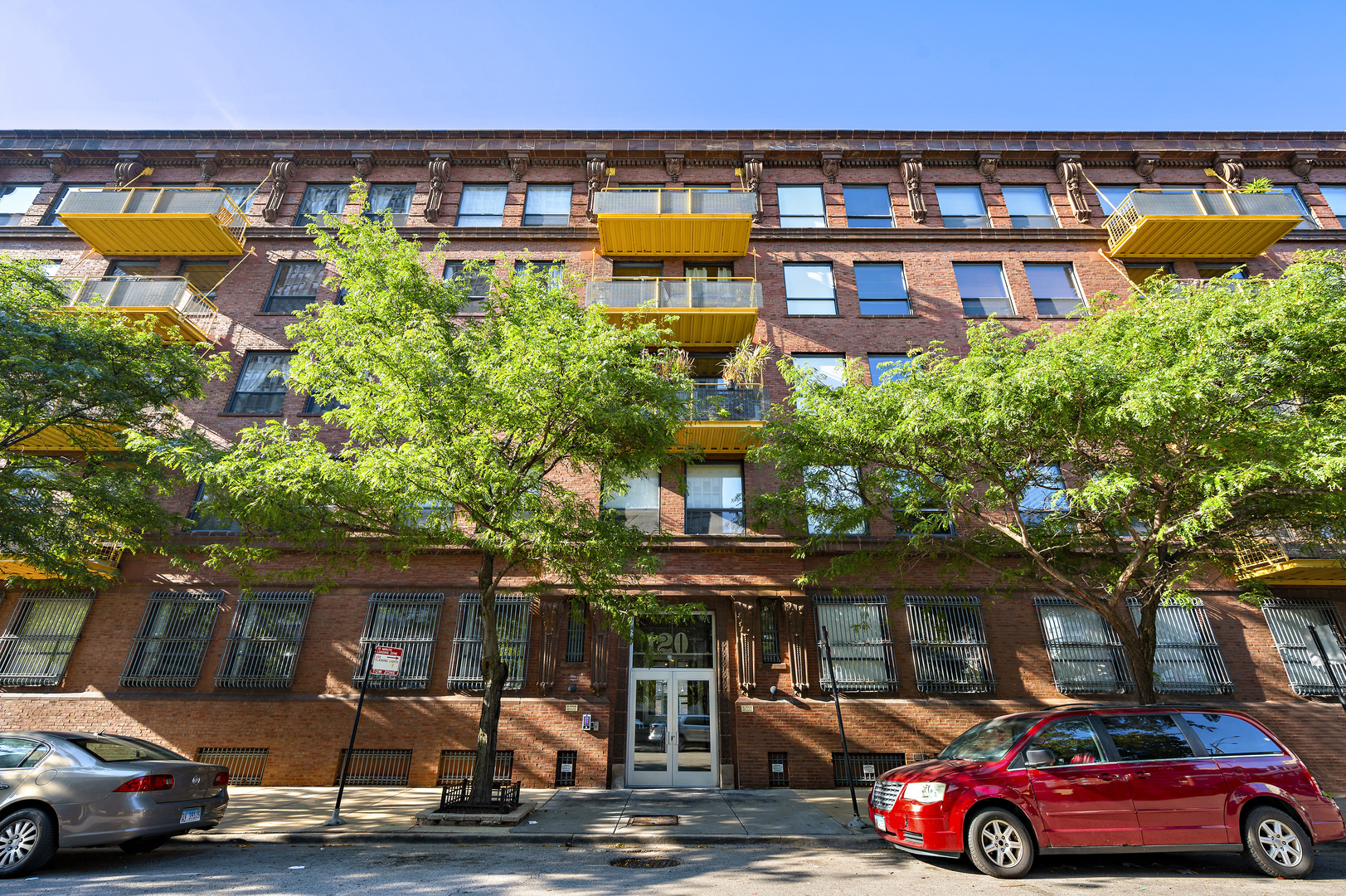 Property Photo: 120 E Cullerton Street 209 IL 60616