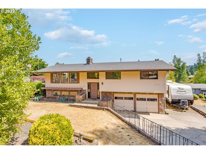 14864 SE Barkley Ct  Damascus OR 97089 photo