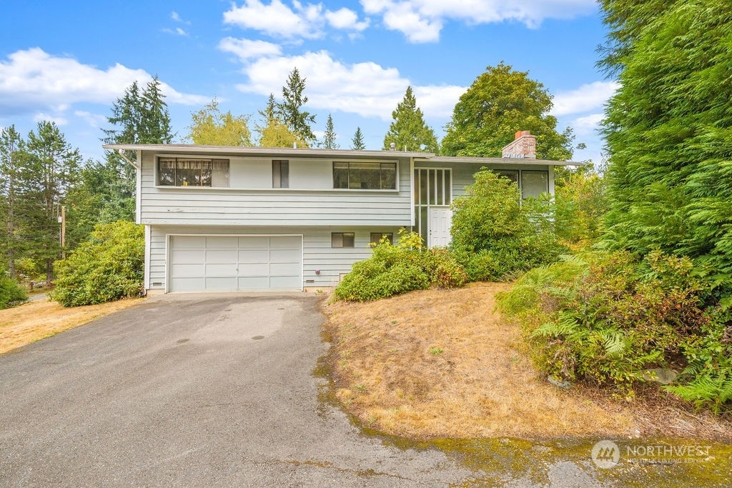 Property Photo: 16528 NE 160th Street WA 98072