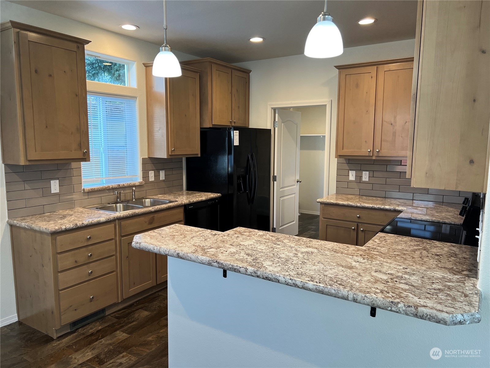 Property Photo:  8504 144th Avenue NE 40  WA 98372 