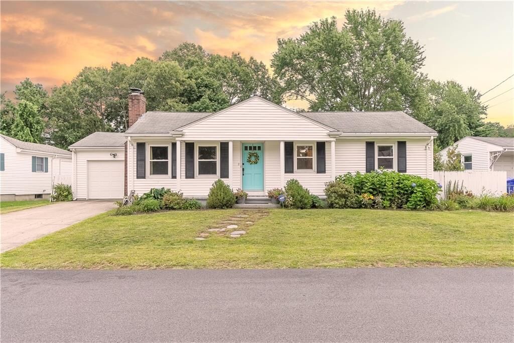 Property Photo: 11 Bellevue Blvd RI 02916