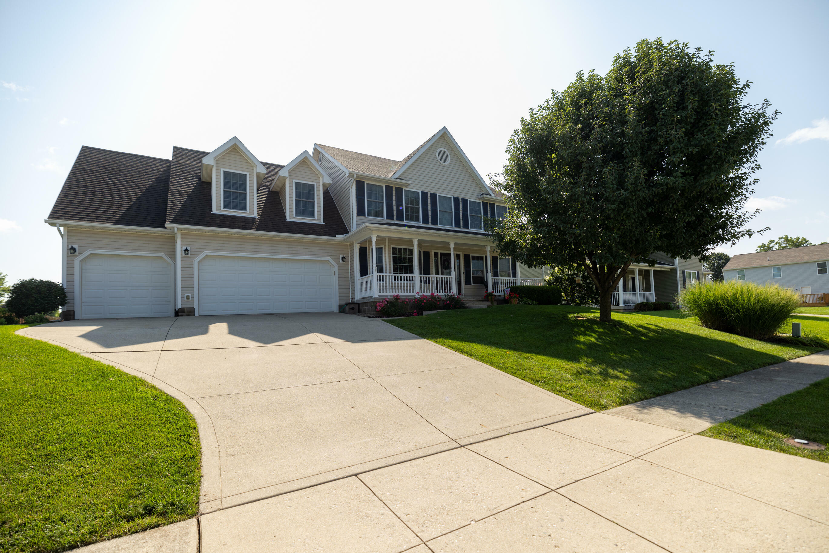 5834 Willow Chase Circle  Springfield OH 45502 photo