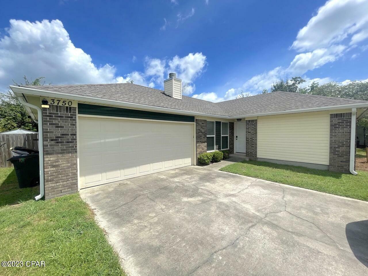 Property Photo:  3750 Greentree Circle  FL 32405 