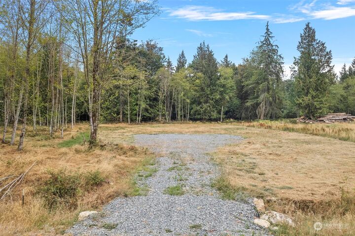 Property Photo: 7665 Blossomberry Lane WA 98284